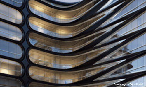 Zaha-3--Port